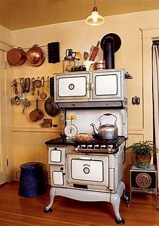 Stove Appliance