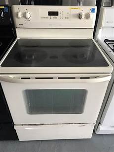 Stove Appliance
